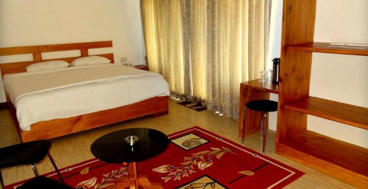 Mount N Mist Hotel Nainital Zewnętrze zdjęcie